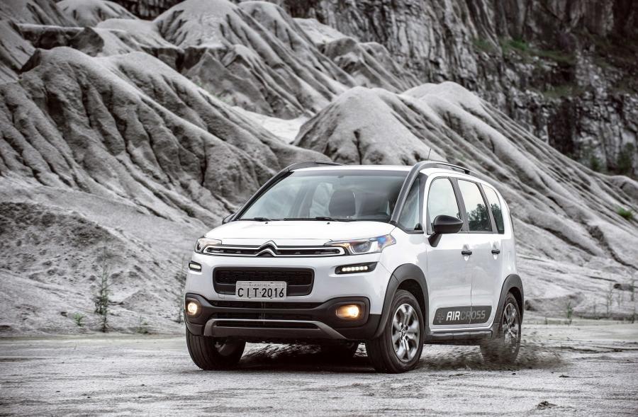  Citroen AirCross 2015 года  (фото 9 из 14)